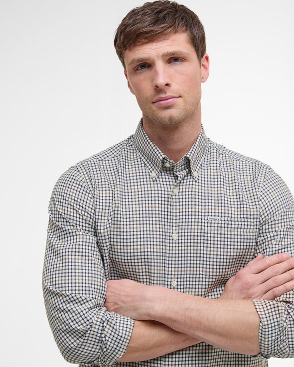 Barbour Henderson Thermo Weave Long-Sleeved Shirt in Whisper White