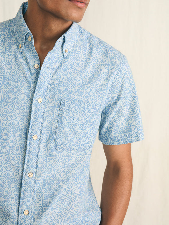 Faherty Playa SS Shirt in South Pacific Geo