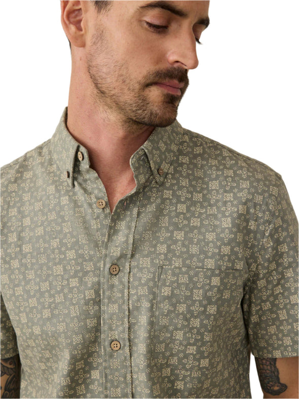 Faherty SS Breeze Shirt in Sundried Sage Emblem