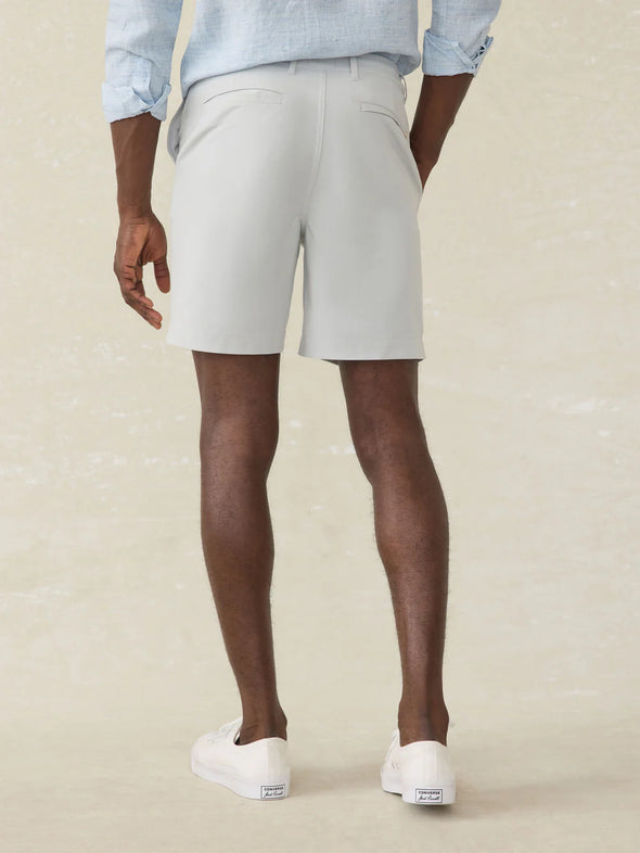 Faherty All Day Short 2.0 in Stone 7"