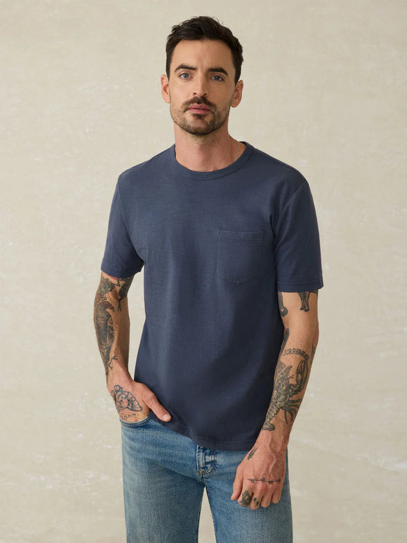 Faherty Sunwashed Pocket Tee in Dune Navy