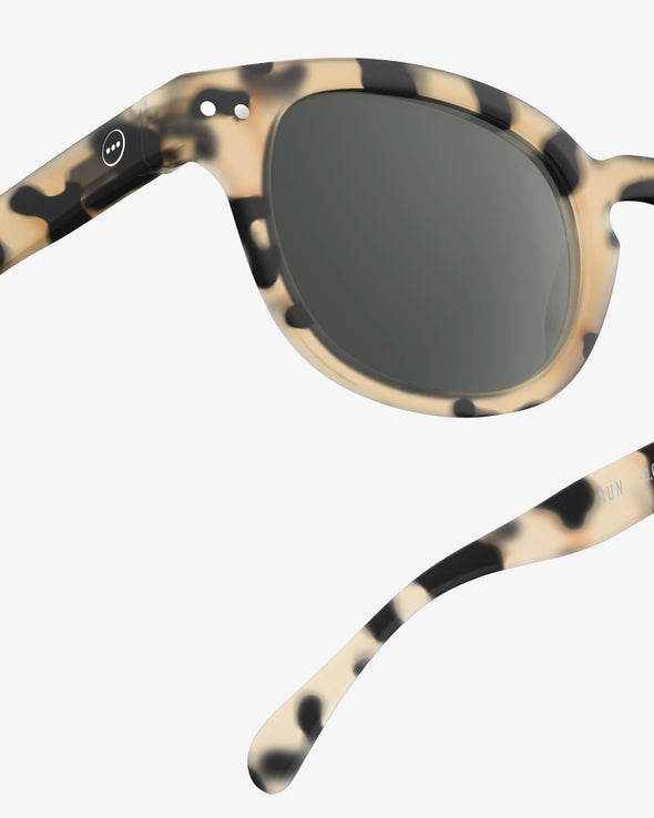 Izipizi C Frame Sunglasses in Light Tortoise with Grey Lenses