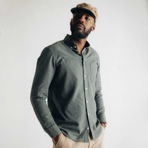 Taylor Stitch Jack LS Shirt in Deep Sea Seersucker