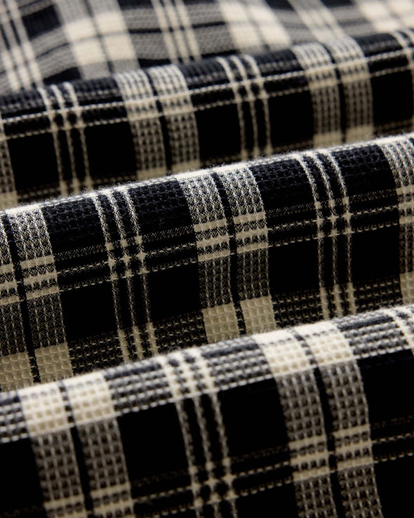 Taylor Stitch Jack LS Shirt in Coal Plaid Waffle