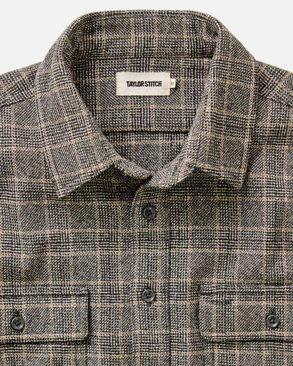 Taylor Stitch Ledge LS Shirt in Coal Plaid